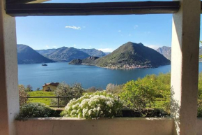 Villa Valeriana - vista esclusiva su Monte Isola - Lago d'Iseo